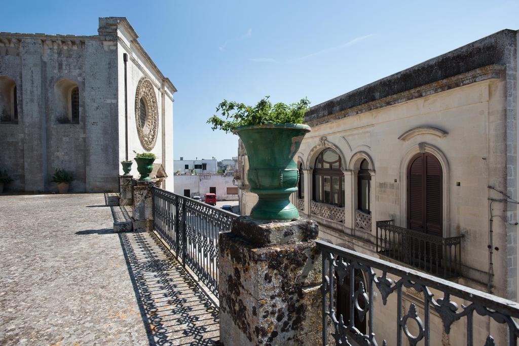 Palazzo Scarciglia - Dimora D'Epoca Bed and Breakfast Minervino di Lecce Exterior foto